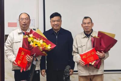 Vice Chairman of Guilin Political Consultative Conference and Chairman of Guilin Federation of Trade Unions, Wen Jianzhong, visited and comforted high-level talents of Guirong Company
